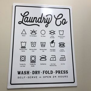 Adorable Farmhouse Enamel Wall Decor